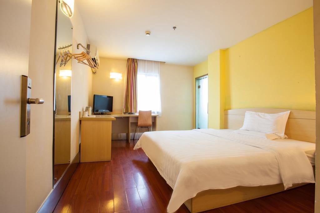 7Days Inn Guangzhou Guihuagang Rum bild